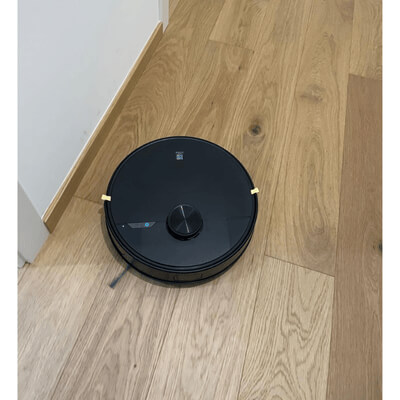 robot-aspirapolvere-lavapavimenti-1.jpg